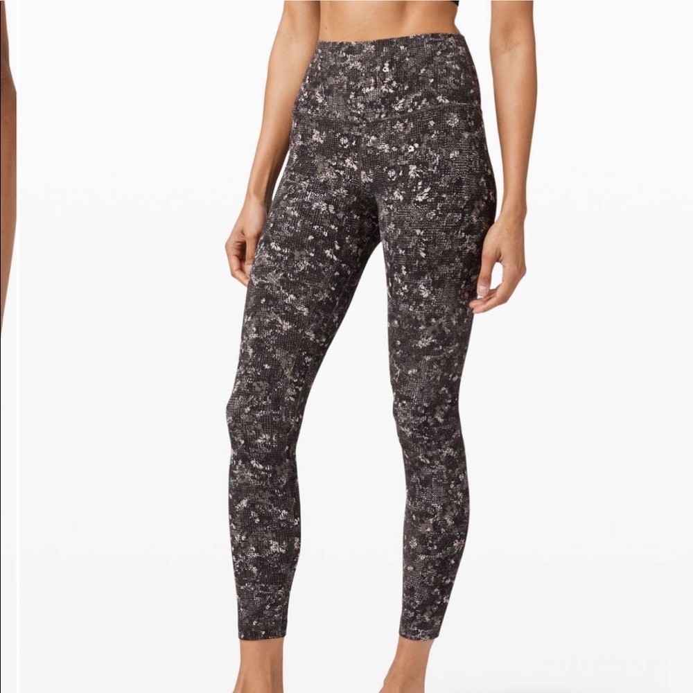 Lululemon Wunder Under Luxtreme Hi-waist Equalizer Multi Leggings sz 6 & 28”